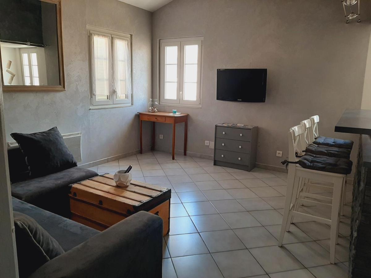 T2 centre ville vue Faron 40m2 en zone pietonne 4ème étage Tolón Exterior foto